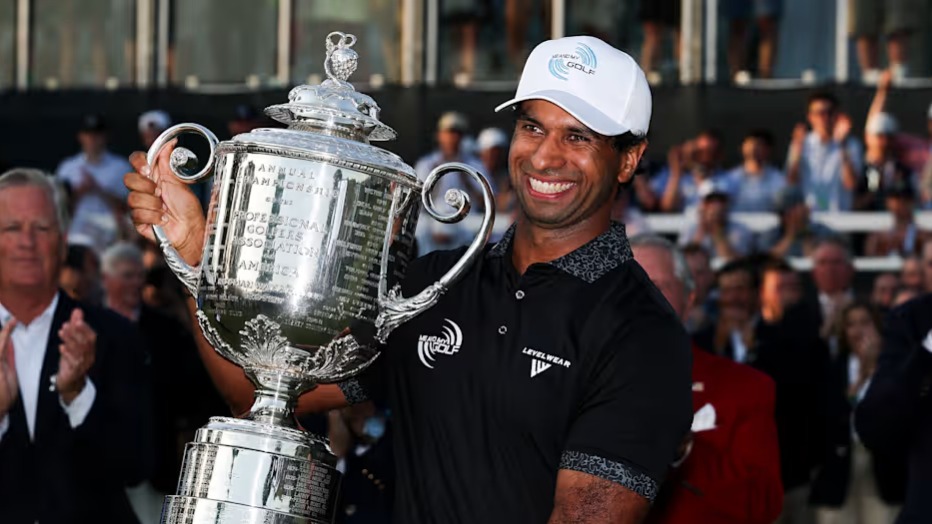 The Most Unconventional Bag on Tour Just Won a Major